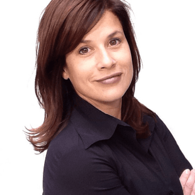 Helen Mackey's avatar