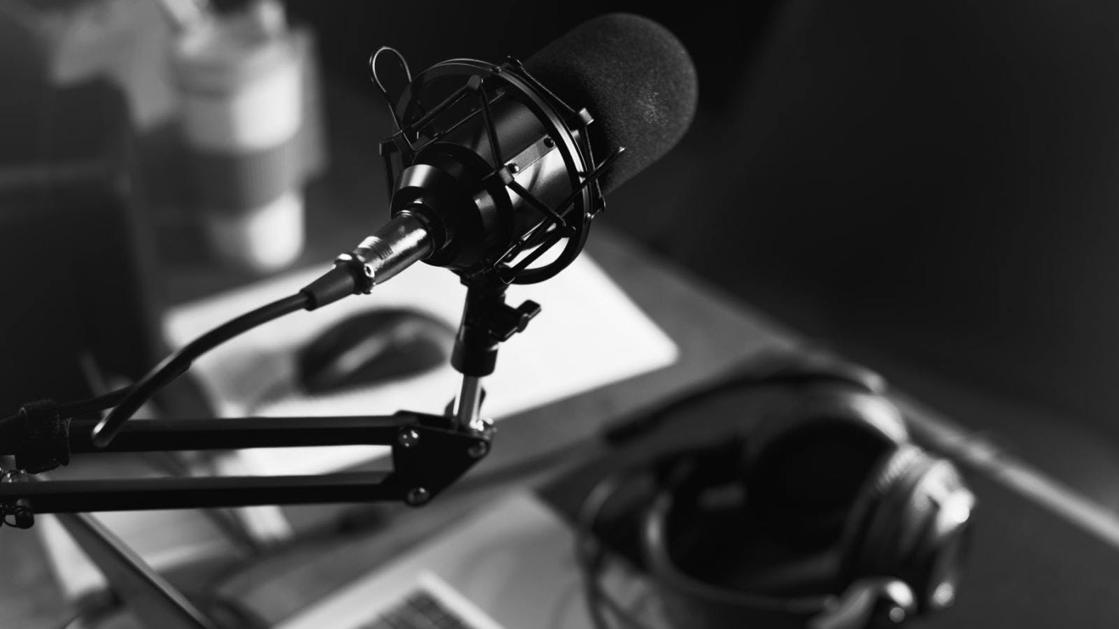 Connecting Beyond Boundaries: How Podcasting Can Help Marketers in the Cannabis Industry