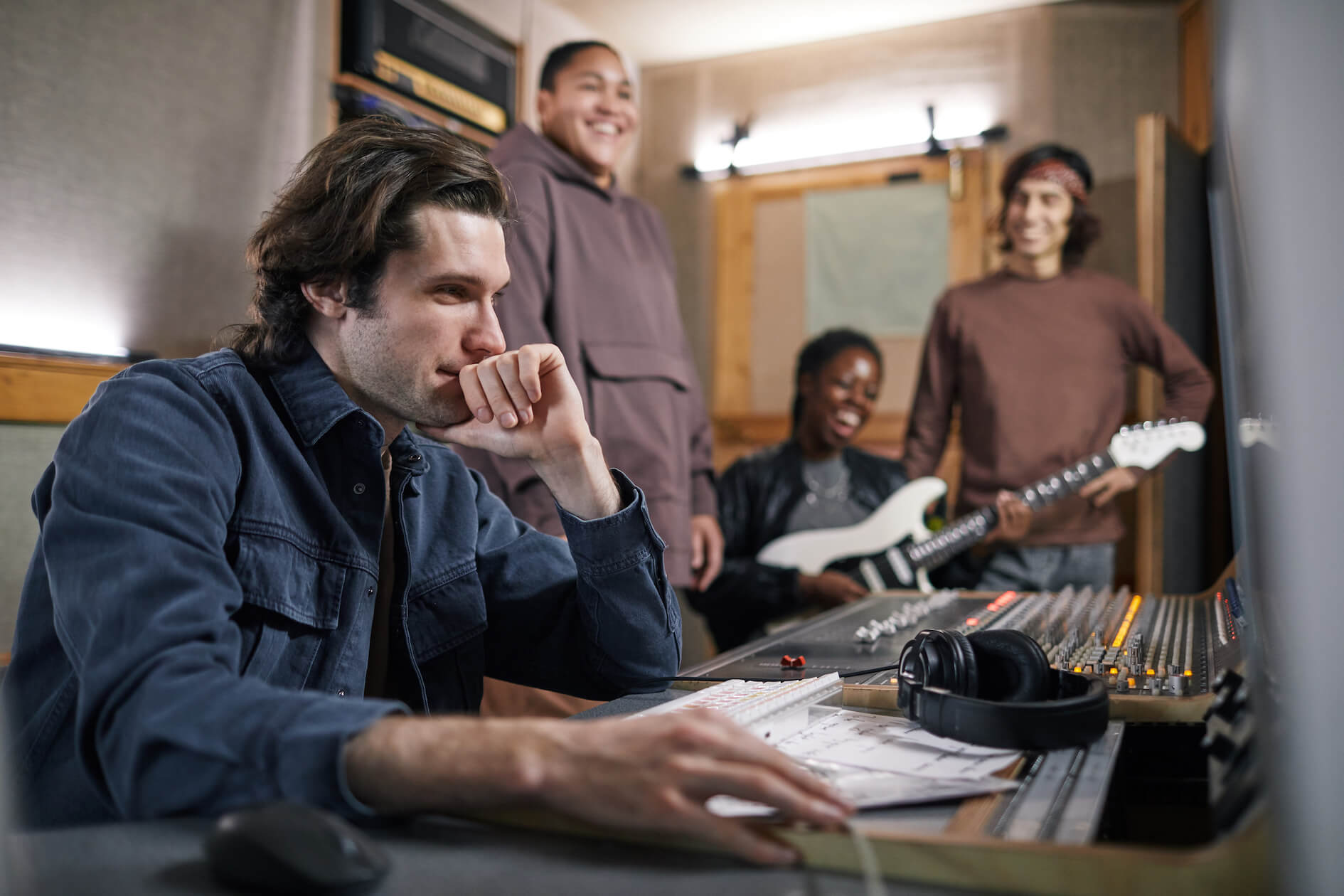 13 Successful Ways to Create Buzz by Networking in the Music Industry